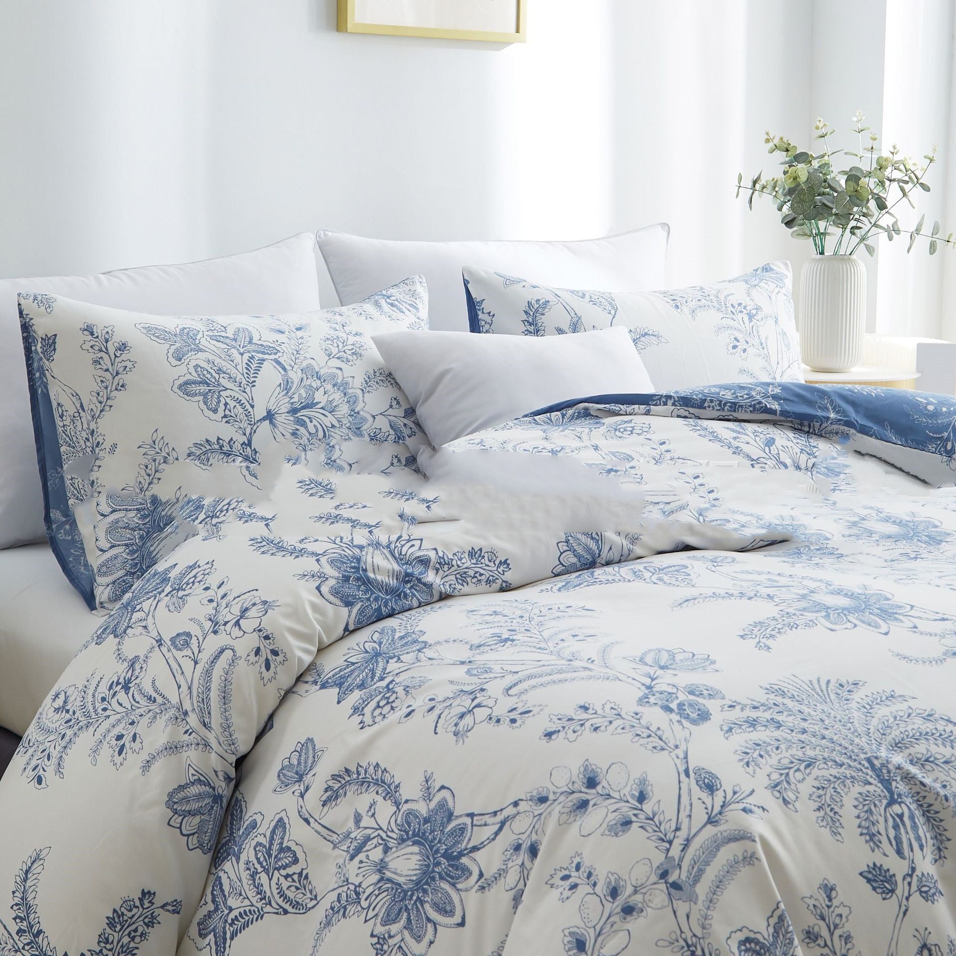 Quilt Cover Three-piece Double Bedding