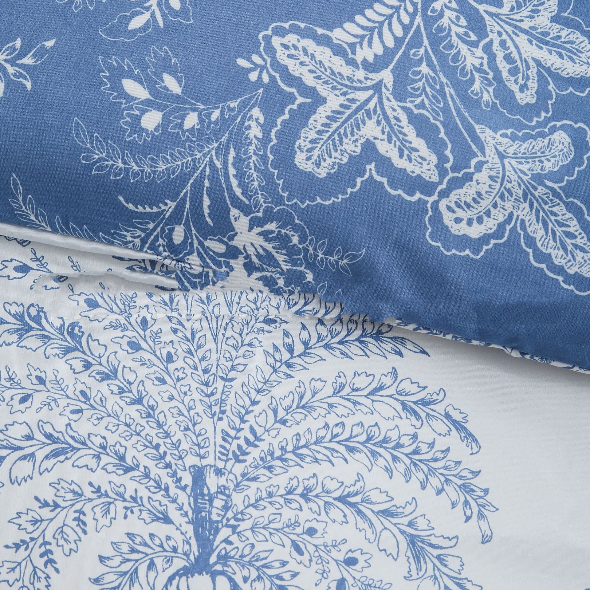 Quilt Cover Three-piece Double Bedding